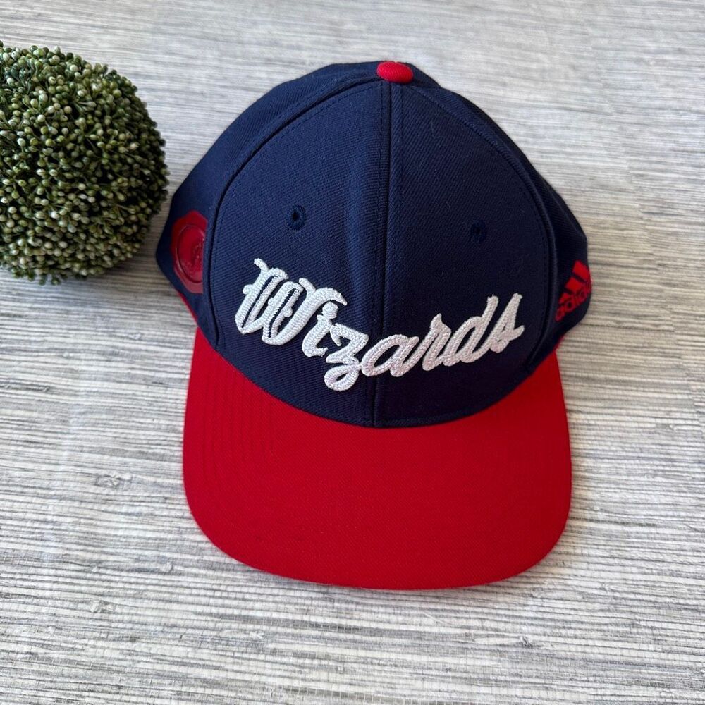Vintage Washington Wizards Adidas Script Snapback Hat - Navy/Red Adjustable